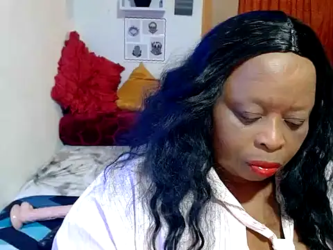 ROSESNICKER00 online show from 07/02/26, 10:05