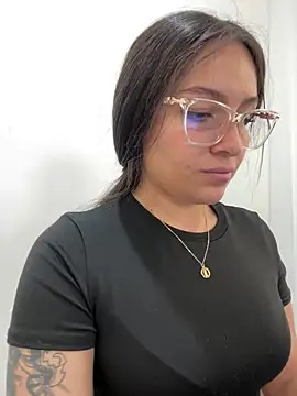 Alyha cortes  online show from 06/16/26, 02:19