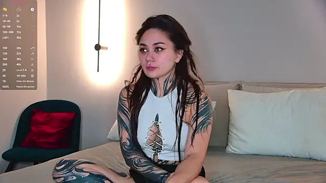 KarenHotFlirt online show from 07/05/26, 04:14