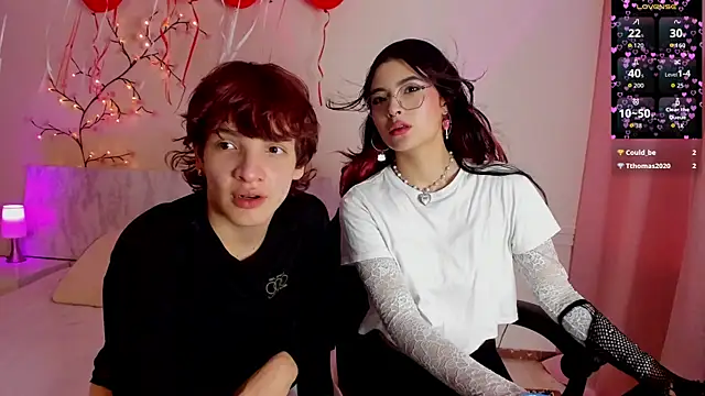 Snapshot of sam_y_kat chatting on 06/12/26, 08:52 sam y kat online show from 06/12/26, 08:52