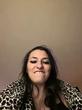 Snapshot of smoothkissx chatting on 01/09/25, 09:05 smoothkissx online show from 01/09/25, 09:05