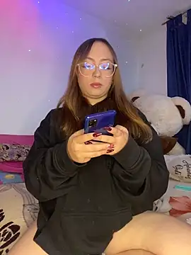 Caamii  online show from 06/17/26, 03:31