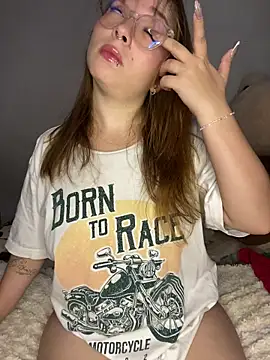 Caamii  online show from 07/12/26, 08:55