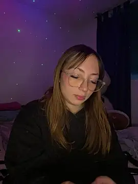 Caamii  online show from 07/22/26, 05:32