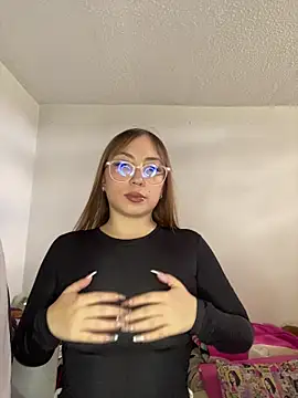 Caamii  online show from 07/24/26, 07:56