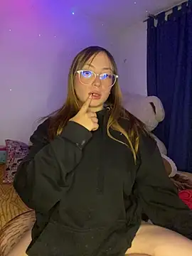 Caamii  online show from 08/01/26, 04:23