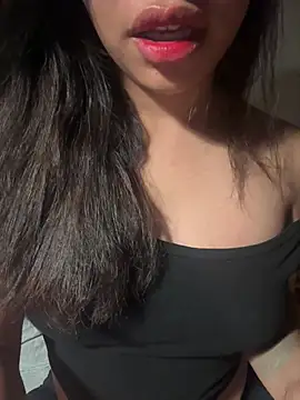 QuynhAnhhh sweet online show from 06/29/26, 10:10