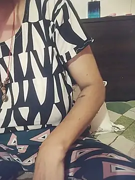 Snapshot of Anna_gougeous chatting on 06/06/26, 01:32 Anna gougeous online show from 06/06/26, 01:32
