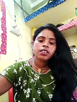 KRITIKA01990 online show from 06/05/26, 08:53