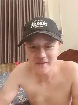 boy zin007 online show from 06/06/26, 07:02