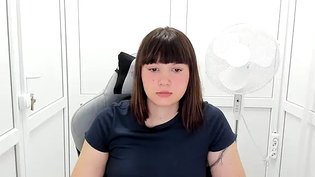 Vanilla Vixen online show from 07/06/26, 05:59