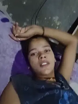 Snapshot of Hot_bhabi0123 chatting on 06/09/26, 02:12 Hot bhabi0123 online show from 06/09/26, 02:12