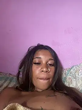 Moreninhazika online show from 07/25/26, 01:19