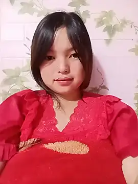 Snapshot of Linna-bae chatting on 06/12/26, 12:42 Linna-bae online show from 06/12/26, 12:42