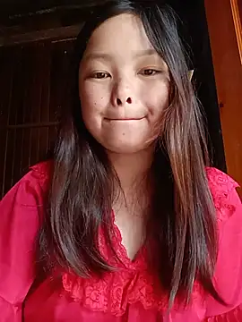 Snapshot of Linna-bae chatting on 07/20/26, 12:58 Linna-bae online show from 07/20/26, 12:58