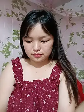 Snapshot of Linna-bae chatting on 07/22/26, 12:08 Linna-bae online show from 07/22/26, 12:08