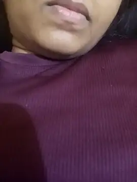Snapshot of Sravanthi52 chatting on 06/04/26, 04:07 Sravanthi52 online show from 06/04/26, 04:07