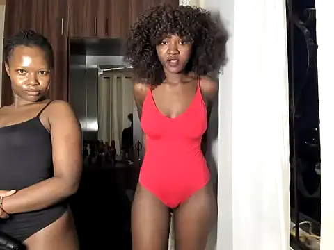 Urfavvduo online show from 06/15/26, 02:58