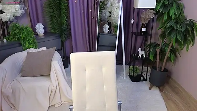 Lina deels online show from 06/20/26, 07:27