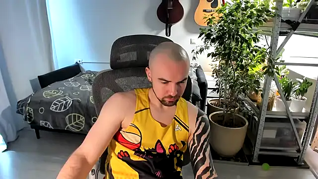 KitteanHard online show from 06/14/26, 11:01