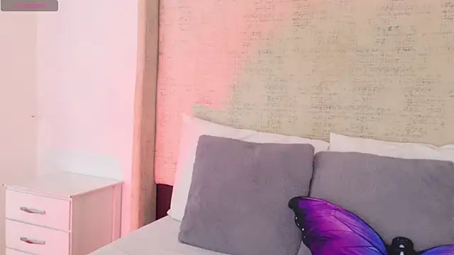 Snapshot of Ivy_Blackk chatting on 08/08/26, 01:35 Ivy Blackk online show from 08/08/26, 01:35