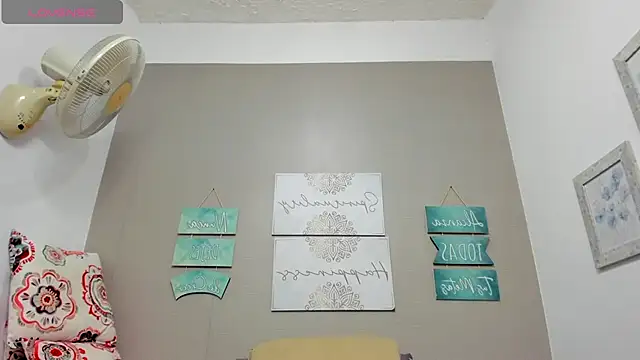 mikaela s3x online show from 07/28/26, 04:39