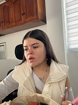 Camila Duarte 2 online show from 06/09/26, 01:23