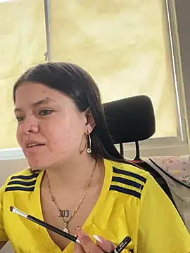 Camila Duarte 2 online show from 06/17/26, 01:23