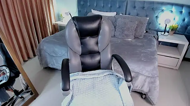 Snapshot of kat_cute__ chatting on 06/05/26, 06:52 kat cute online show from 06/05/26, 06:52
