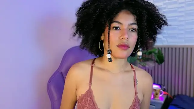 Snapshot of Delilah_bless chatting on 06/10/26, 07:57 Delilah bless online show from 06/10/26, 07:57