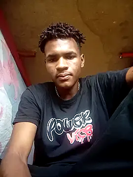 dantecruz19 online show from 06/06/26, 07:07