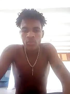 dantecruz19 online show from 06/17/26, 08:32