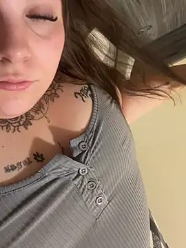babygirlrider online show from 06/17/26, 05:10