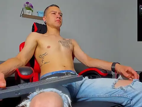 Tayler millers  online show from 07/30/26, 07:57
