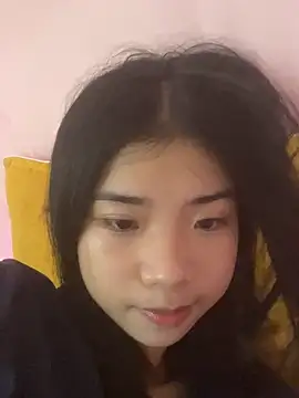 -Kempi- online show from 07/16/26, 07:36