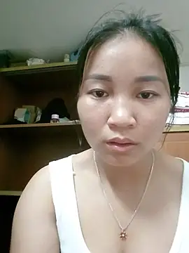 Snapshot of kye_love chatting on 06/08/26, 01:28 kye love online show from 06/08/26, 01:28