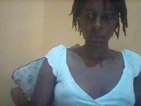 Snapshot of Zinnah_Q chatting on 06/06/26, 09:14 Zinnah Q online show from 06/06/26, 09:14