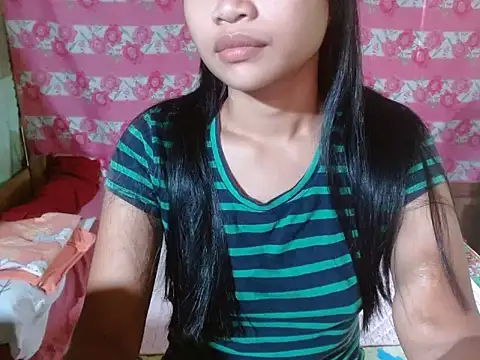 Itsme Foxy Shantale online show from 07/10/26, 12:04