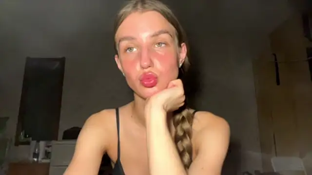 PullyLoves online show from 06/11/26, 09:35
