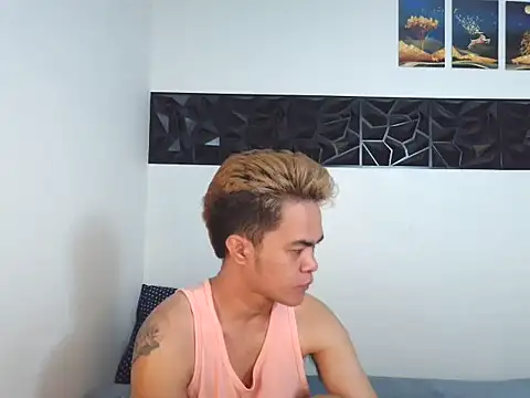 yourmikexxx online show from 07/05/26, 07:43