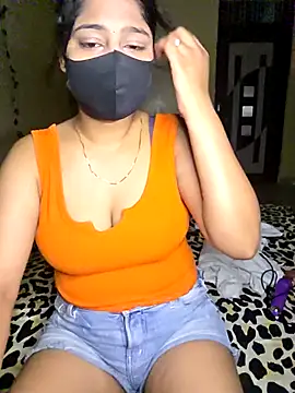 Snapshot of Aliya_roy22 chatting on 06/12/26, 12:26 Aliya roy22 online show from 06/12/26, 12:26