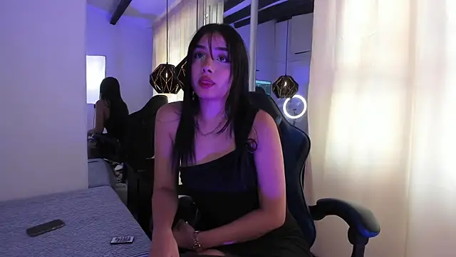 Mila  Fire online show from 07/28/26, 07:26