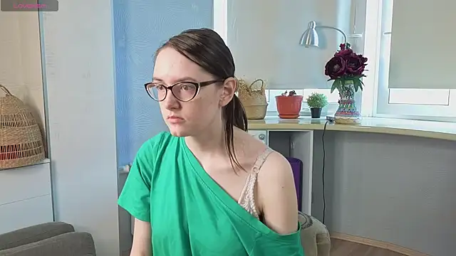 EstelaWeninger online show from 07/25/26, 04:10
