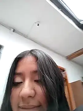 Snapshot of Amber_Herrera chatting on 06/05/26, 02:12 Amber Herrera online show from 06/05/26, 02:12