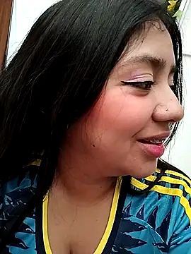 Snapshot of Amber_Herrera chatting on 06/12/26, 12:59 Amber Herrera online show from 06/12/26, 12:59