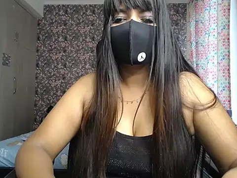 Goddess Ruhii online show from 06/15/26, 04:36