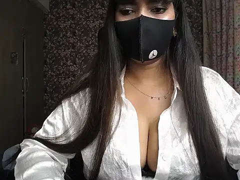 Goddess Ruhii online show from 06/24/26, 07:35