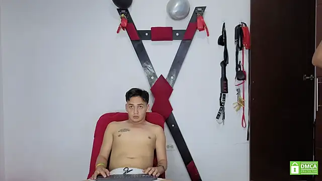 Nicolas AthleticBoy online show from 06/29/26, 08:09