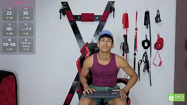 Nicolas AthleticBoy online show from 07/14/26, 11:49