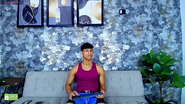 Nicolas AthleticBoy online show from 07/16/26, 11:49